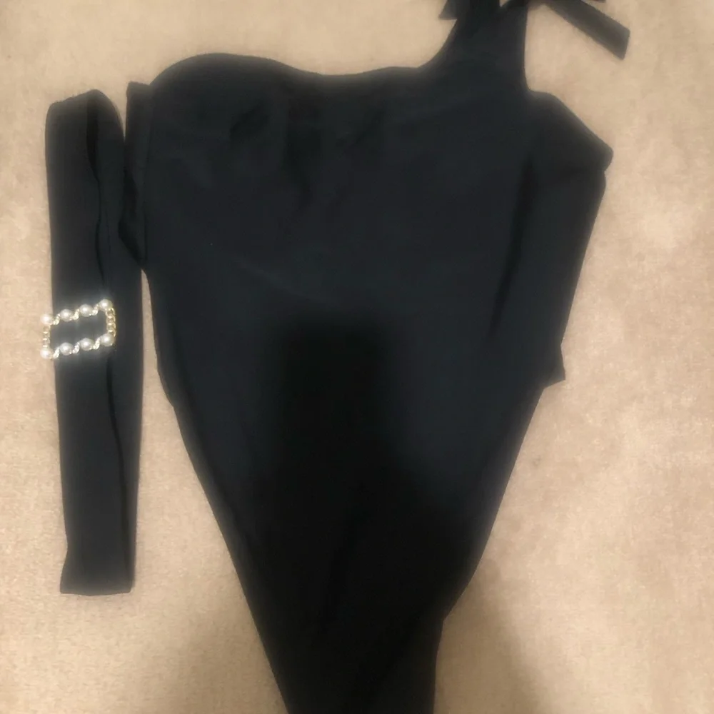 Pearls  and bling Decor One Shoulder One Piece Swimsuit plus size  size 16/18
